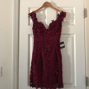 Lulus Lace BURGUNDY BODYCON DRESS